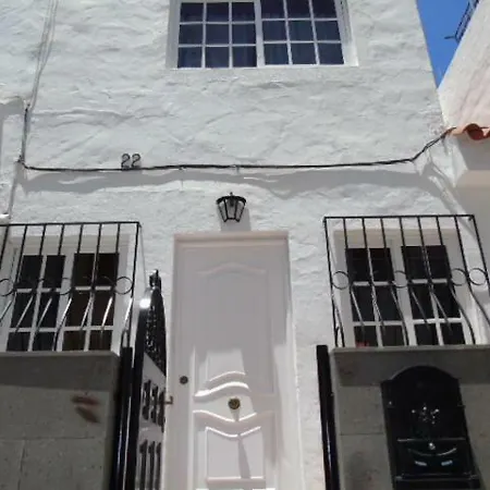 Big Charming House Сasa de vacaciones Playa del Inglés